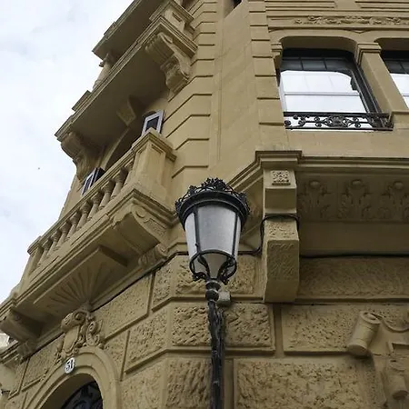 Гостьовий будинок Loaldia Сан-Себастьян